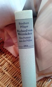 Buch-Portrait-Richard-von-Weizsäcker